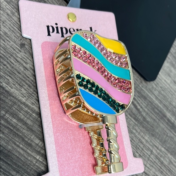 Piper K Striped Pickleball Paddle Hair Clip 🏓 - Picture 3 of 6